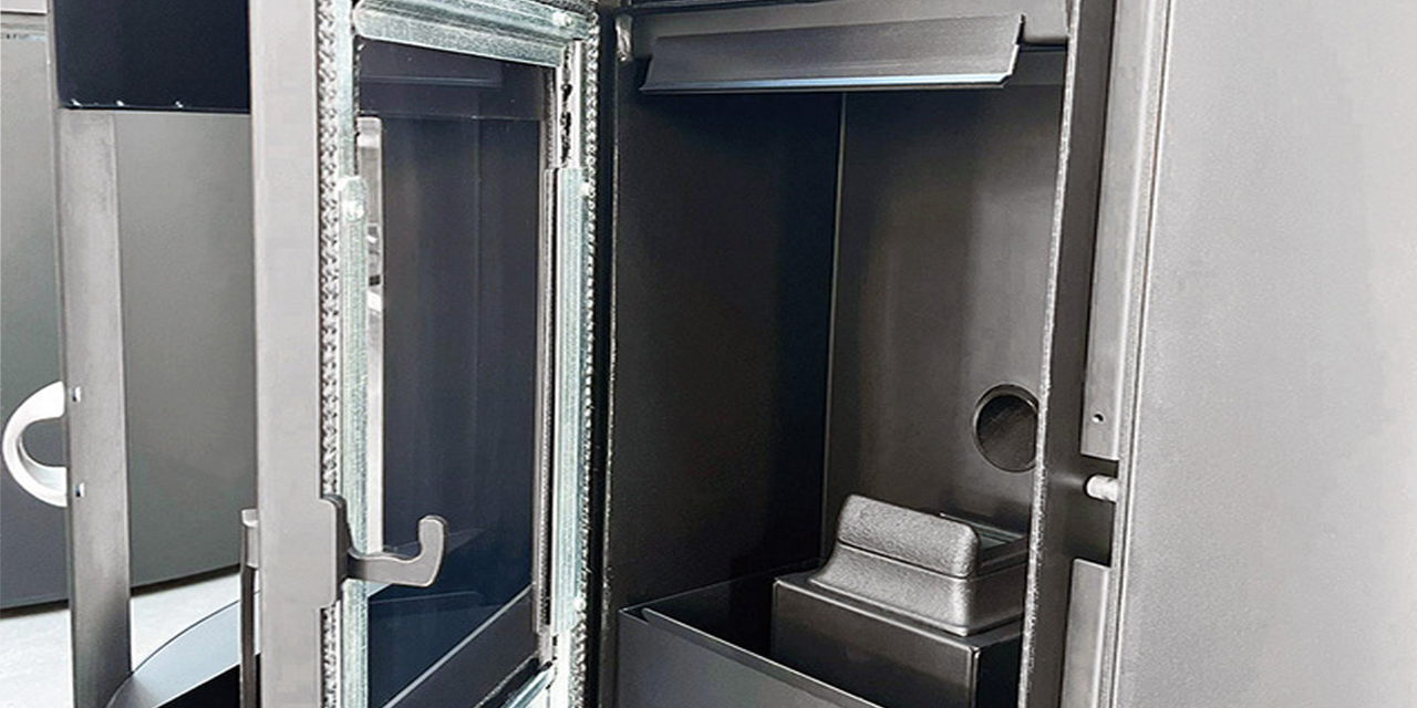 https://www.smce-chauffage-energie.com/wp-content/uploads/2025/06/entretien-poele-ete-solutions-maintenance.jpg